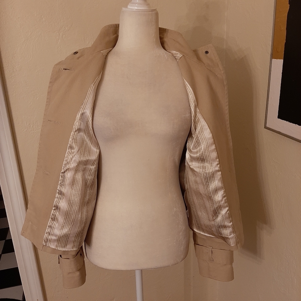 Old Navy Jacket - image 5